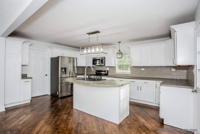 1514 Norfolk Avenue, Crete, IL 60417
