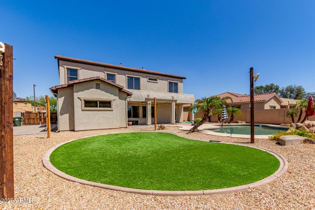 15683 W MINNEZONA Avenue, Goodyear, AZ 85395