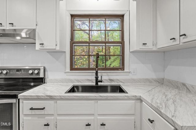 414 W Noble Street, Louisburg, NC 27549