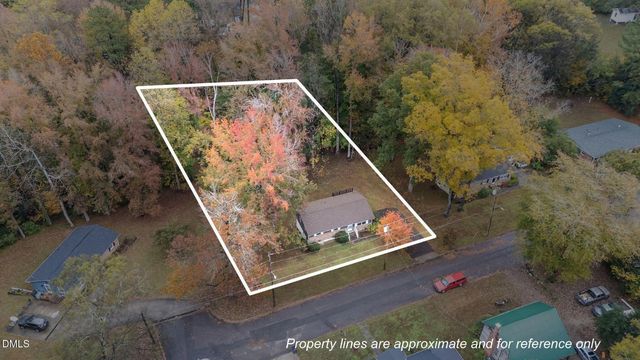 414 W Noble Street, Louisburg, NC 27549