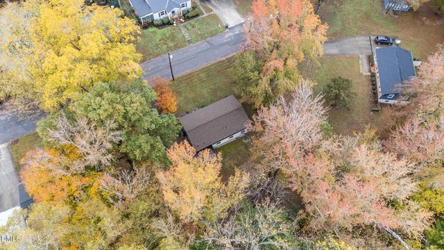 414 W Noble Street, Louisburg, NC 27549