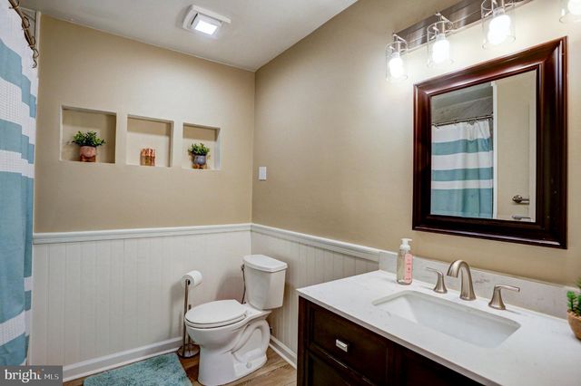 97 PALACE CT, Chalfont, PA 18914