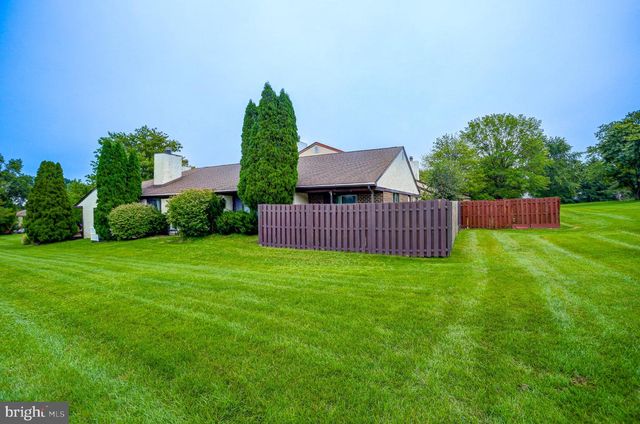 97 PALACE CT, Chalfont, PA 18914
