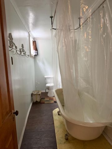 208 Main St, Alleghany, CA 95910