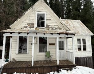 208 Main St, Alleghany, CA 95910