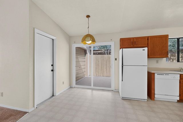 1954 Gomez Drive SW, Los Lunas, NM 87031