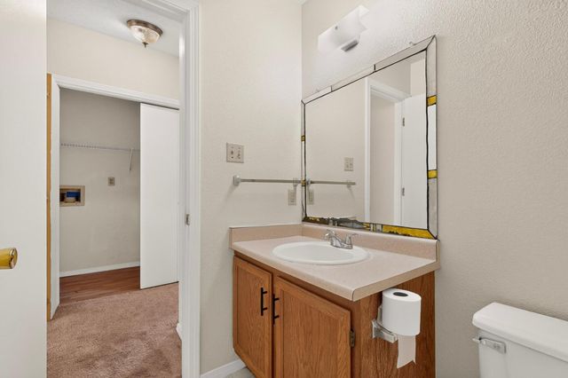 1954 Gomez Drive SW, Los Lunas, NM 87031