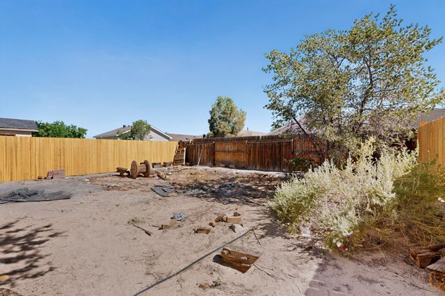 1954 Gomez Drive SW, Los Lunas, NM 87031