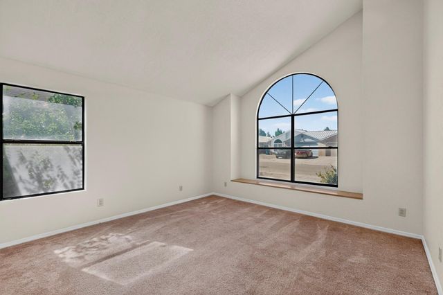 1954 Gomez Drive SW, Los Lunas, NM 87031