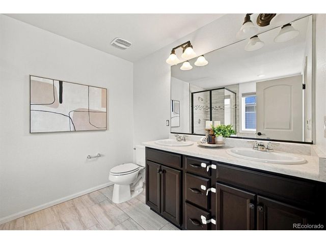 11460 E 26th Ave, Aurora, CO 80010