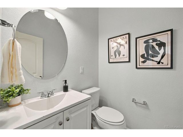 11460 E 26th Ave, Aurora, CO 80010