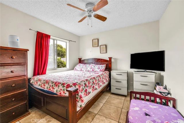 3185 Perlita Avenue, Los Angeles, CA 90039