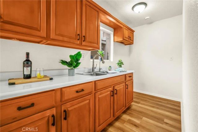 3185 Perlita Avenue, Los Angeles, CA 90039