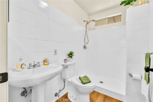 3185 Perlita Avenue, Los Angeles, CA 90039