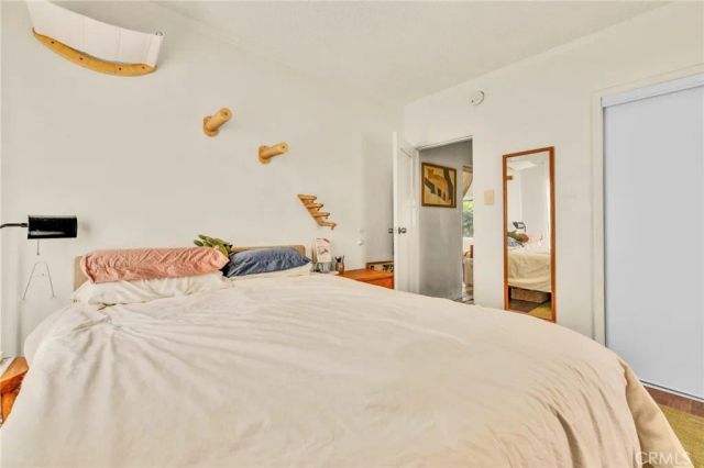 3185 Perlita Avenue, Los Angeles, CA 90039