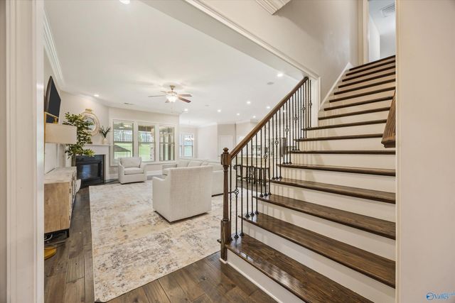 7008 Jane Elizabeth Drive, Owens Cross Roads, AL 35763