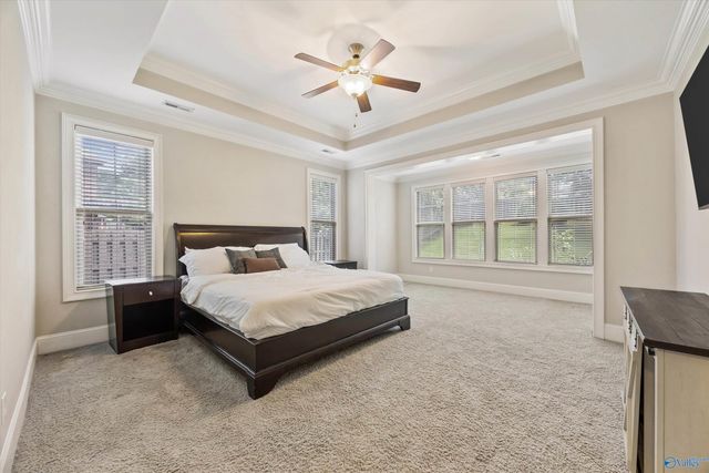7008 Jane Elizabeth Drive, Owens Cross Roads, AL 35763