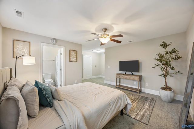 7008 Jane Elizabeth Drive, Owens Cross Roads, AL 35763