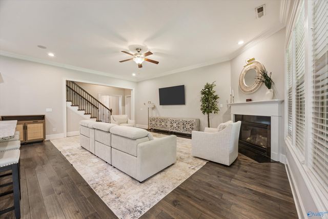 7008 Jane Elizabeth Drive, Owens Cross Roads, AL 35763