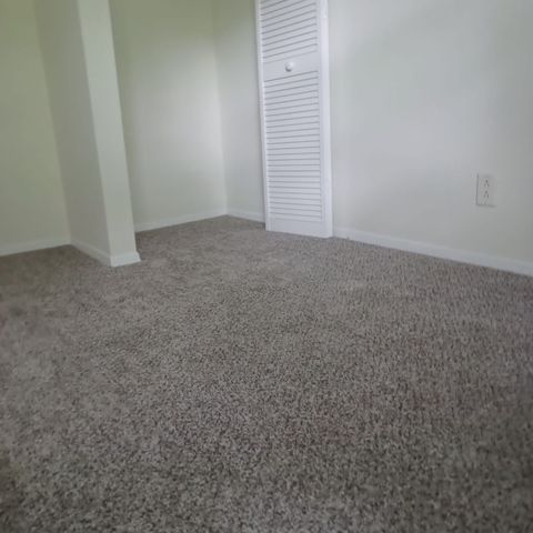 9 Fernwood Drive N, Bolingbrook, IL 60440