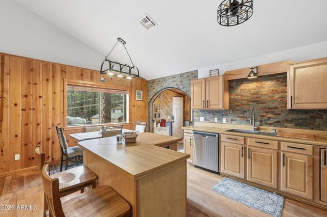 5094 N JAMES Circle, Pine, AZ 85544