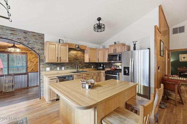 5094 N JAMES Circle, Pine, AZ 85544