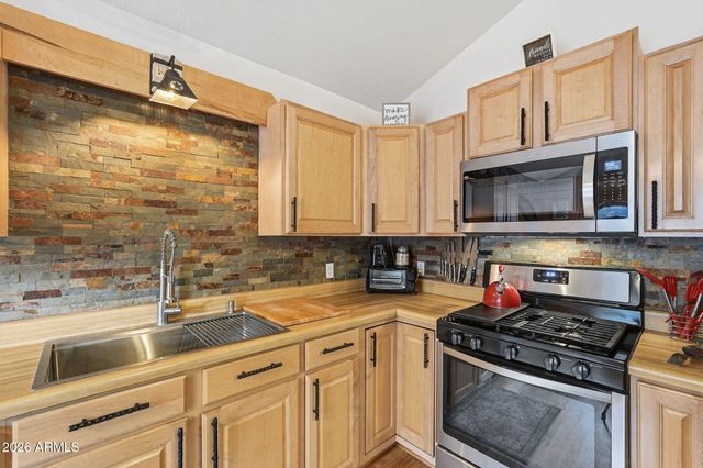 5094 N JAMES Circle, Pine, AZ 85544