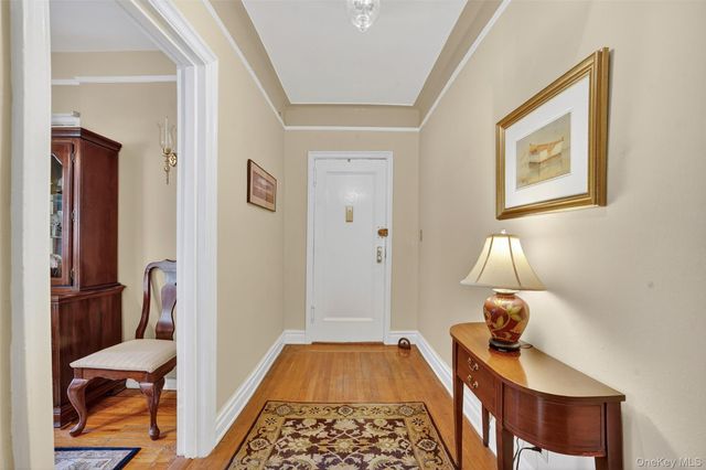 25 Parkview Avenue 2K, Bronxville, NY 10708