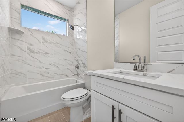 2628 SW 10th AVE, Cape Coral, FL 33914