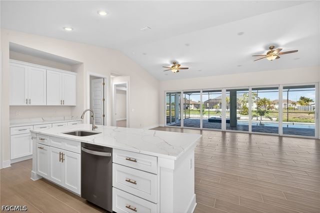 2628 SW 10th AVE, Cape Coral, FL 33914