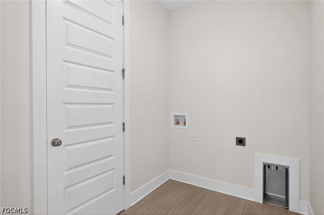 2628 SW 10th AVE, Cape Coral, FL 33914