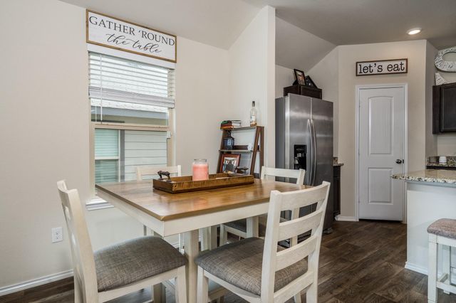 113 Blanco Drive, Huntsville, TX 77340