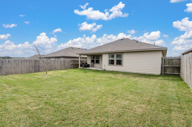 113 Blanco Drive, Huntsville, TX 77340