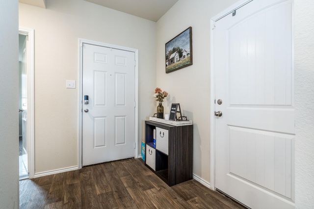 113 Blanco Drive, Huntsville, TX 77340