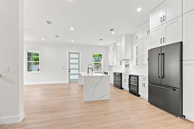 5310 7TH AVENUE N, St Petersburg, FL 33710