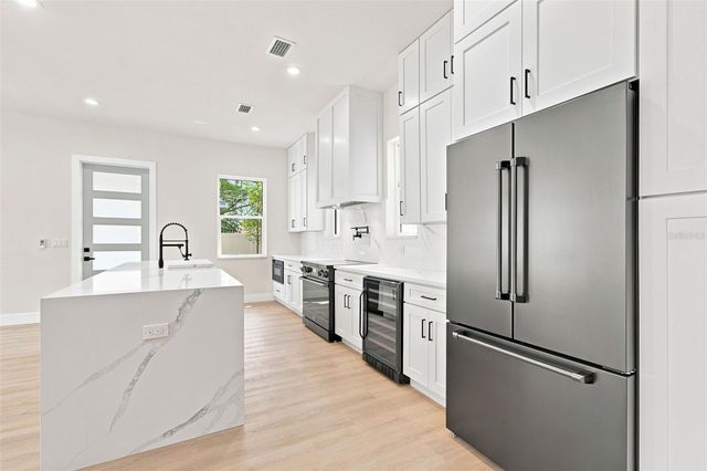 5310 7TH AVENUE N, St Petersburg, FL 33710