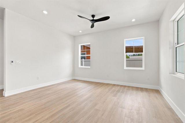 5310 7TH AVENUE N, St Petersburg, FL 33710