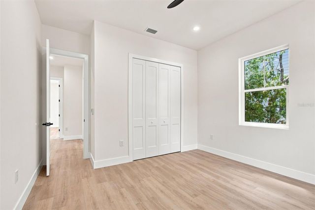 5310 7TH AVENUE N, St Petersburg, FL 33710