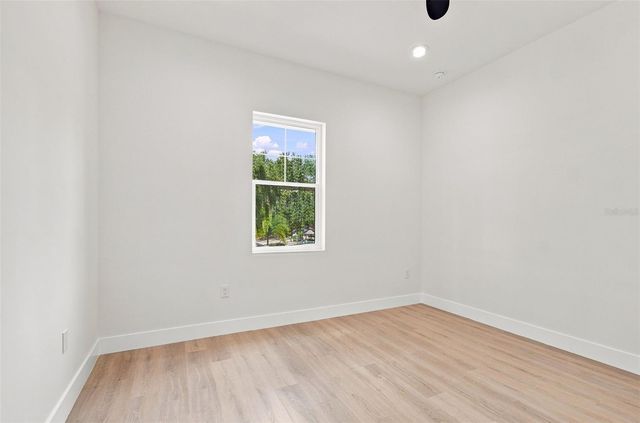 5310 7TH AVENUE N, St Petersburg, FL 33710