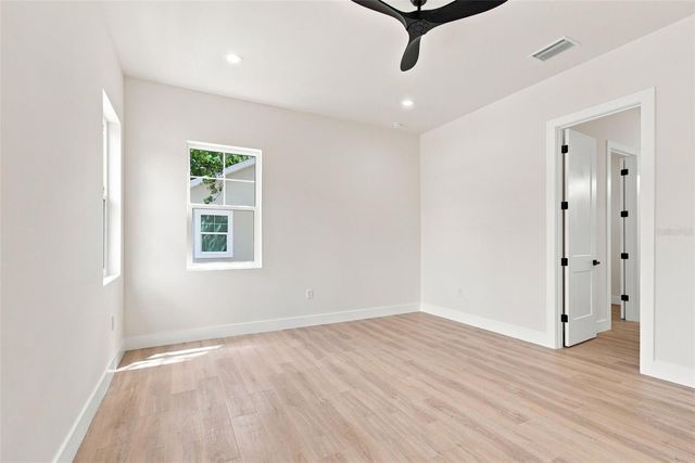 5310 7TH AVENUE N, St Petersburg, FL 33710
