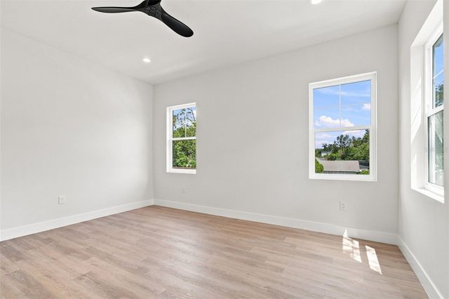 5310 7TH AVENUE N, St Petersburg, FL 33710