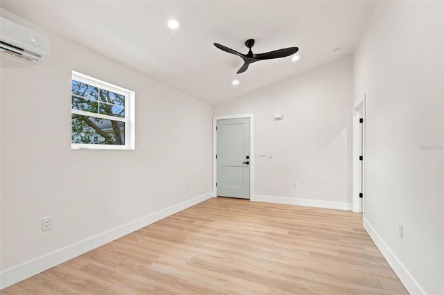 5310 7TH AVENUE N, St Petersburg, FL 33710