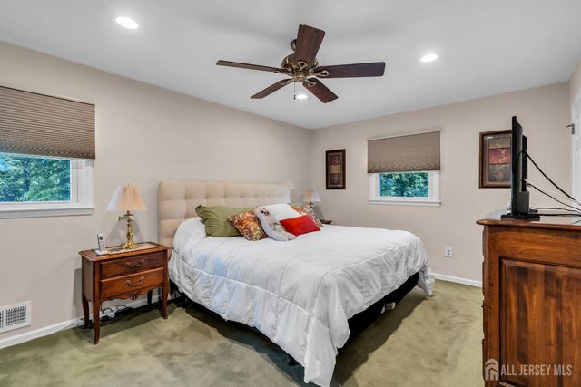 11 Diana Court, East Brunswick, NJ 08816