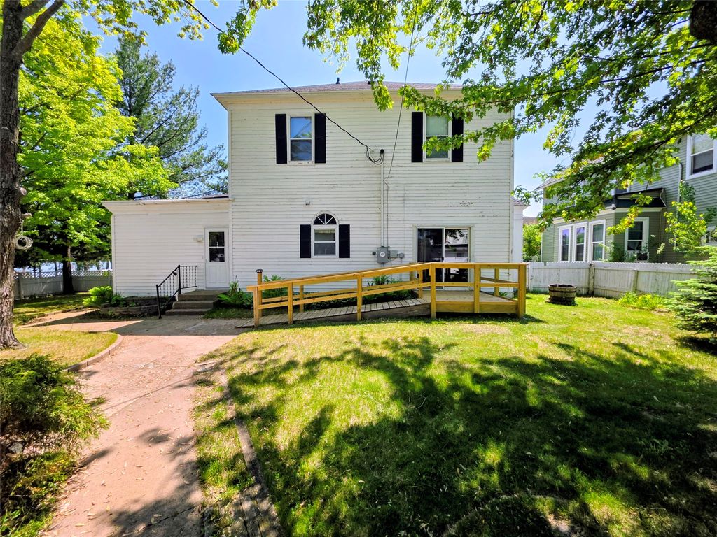 Image 3 of property listing at 9 4th Avenue, Shell Lake, WI 54871