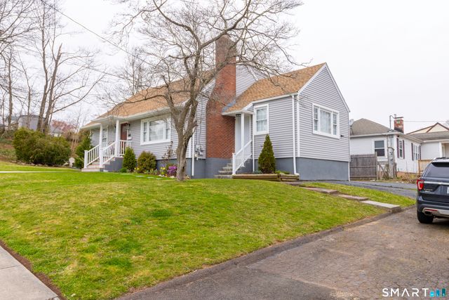 120 Stuyvesant Avenue, New Haven, CT 06512