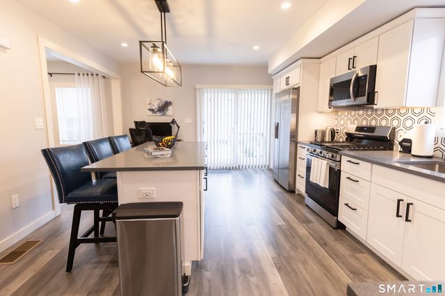 120 Stuyvesant Avenue, New Haven, CT 06512