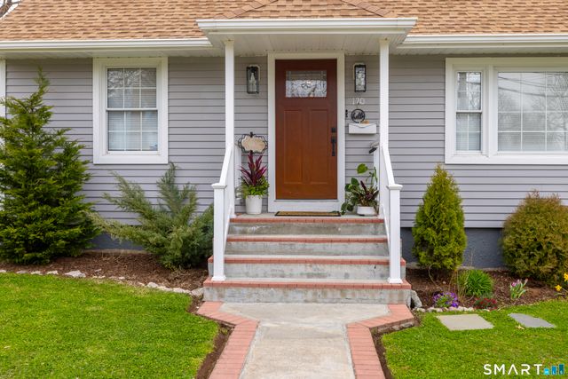 120 Stuyvesant Avenue, New Haven, CT 06512