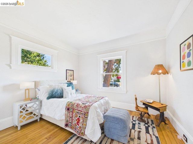 3621 Rhoda Ave, Oakland, CA 94602