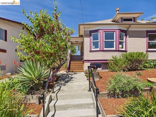 3621 Rhoda Ave, Oakland, CA 94602