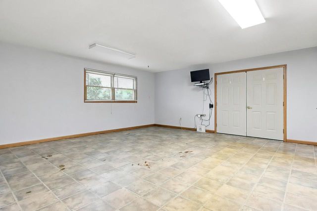 1810 Richmond ROAD, Twin Lakes, WI 53181